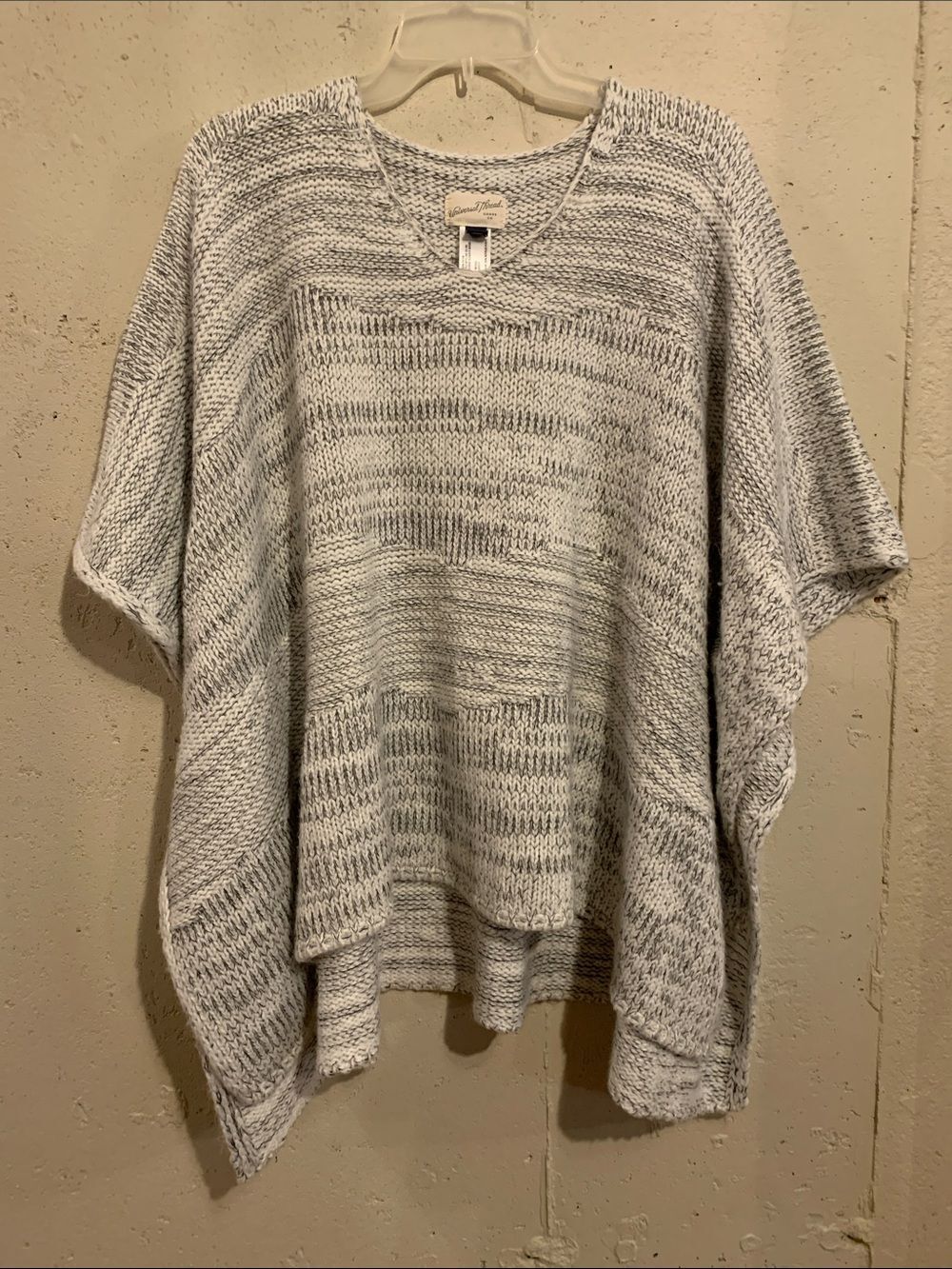 Universal Thread Light Gray Marled Knit V Neck Poncho Sweater One Size